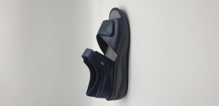 foto di scarpa donna con velcro